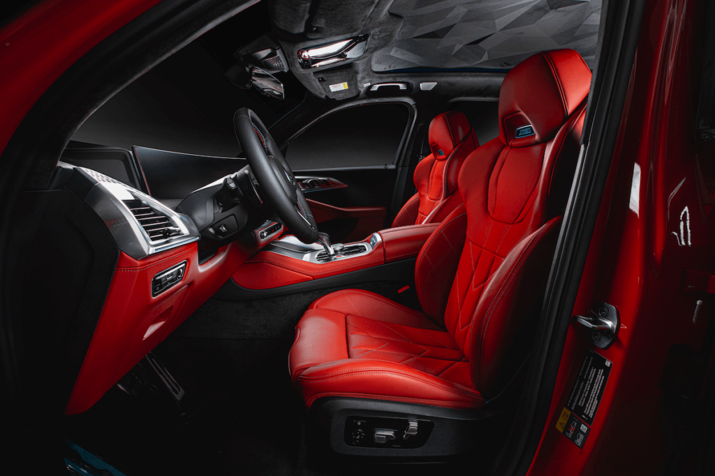 10 Tips for Taking Great Marketing Photos of Cars at Your Dealership - An AI Blog Post